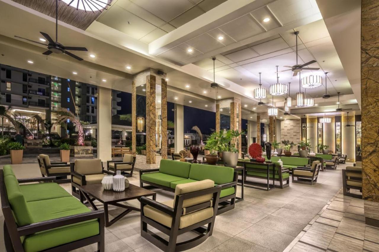 Resort Living Condominium Unit In Metro Manila Exterior foto